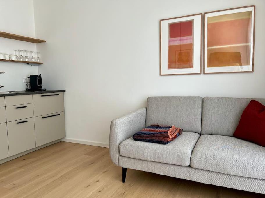 Schickes 2-zi-apartment Am Neckarufer Buga-park Mit Tg-stellplatz * Heilbronn